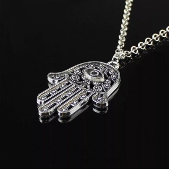 NEW Hamsa Hand 20” Chain Necklace Silver Filigree - Picture 4 of 7